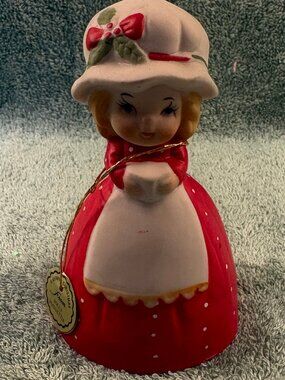 Vintage Treasure Masters Polly Poinsettia Christmas Bell Girl Figurine Tagged 4"